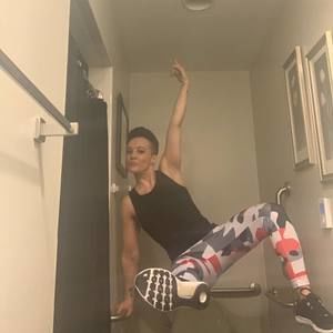 Meet your Posher, Carley